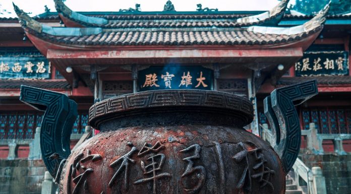 “Le nuove Ombre Rosse”: la Cina è vicina (sempre di più) "Le nuove Ombre Rosse": la Cina è vicina (sempre di più)