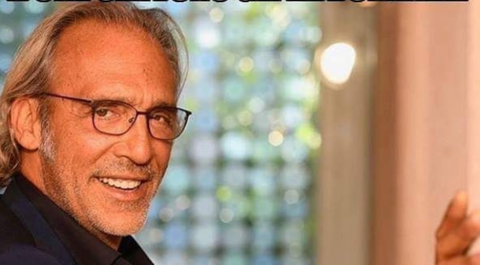 Luca Ward: “A che servono gli addominali, io mando messaggi vocali”