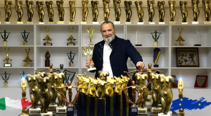 Eduardo re-visitato: “I morti non fanno paura” di Mario Salieri Mario Salieri fa il suo esordio nella commedia dell’arte con “I morti non fanno paura”, liberamente ispirato all’omonimo atto unico di Eduardo De Filippo