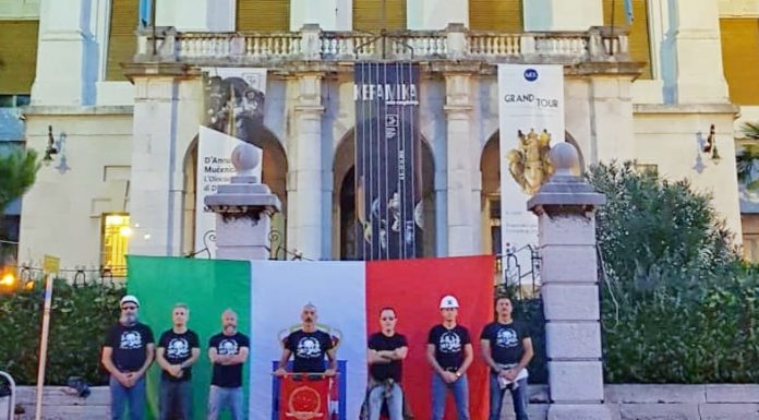 Operazione #restiamofiumani: Italia Patria nostra RISORGI Oggi, nel centenario dell'impresa di Fiume abbiamo voluto dimostrare che ora come allora alcuni Italiani non si arrendono