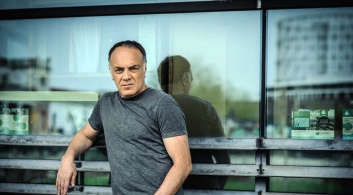 Francesco Acquaroli: “Il teatro è come un circo felliniano..” L'intervista OFF a Francesco Acquaroli