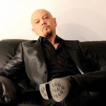 Enrico Ruggeri: «I concerti in streaming? Come vedere un porno invece di fare l’amore»