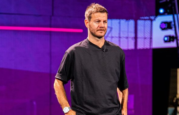 Alessandro Cattelan: «”Da Grande” farò anche il cantante»