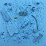 Cinzia Inglese,  Garbage in my sea, 100×100 cm