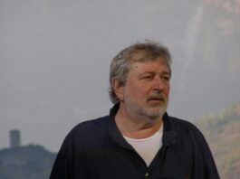 Oggi è morto Guccini. Ma la poesia no.