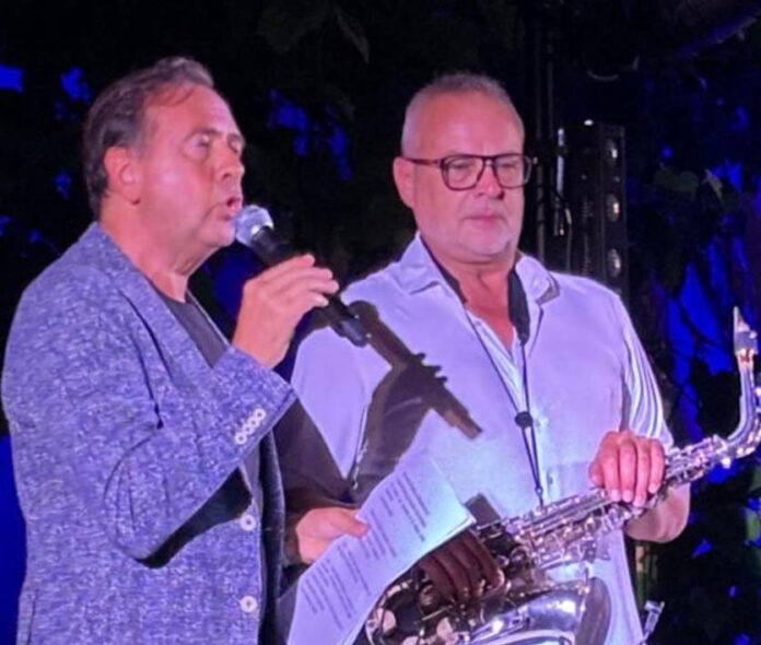versace-sax-preview